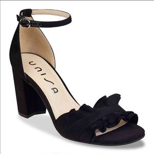 Unisa Black Faux Suede Heels